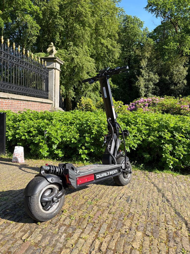 Dualtron x limited, Fietsen en Brommers, Steps, Zo goed als nieuw, Elektrische step (E-scooter), Ophalen