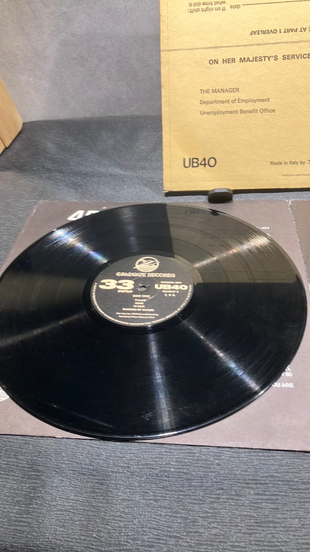 UB40 — Signing Off, LP, Gebruikt, Overige genres, Originele persing