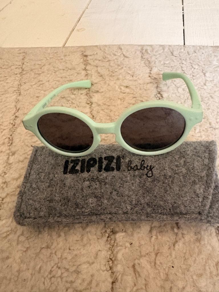 Izipizi Baby Zonnebril - Mintgroen, Ophalen of Verzenden, Zo goed als nieuw
