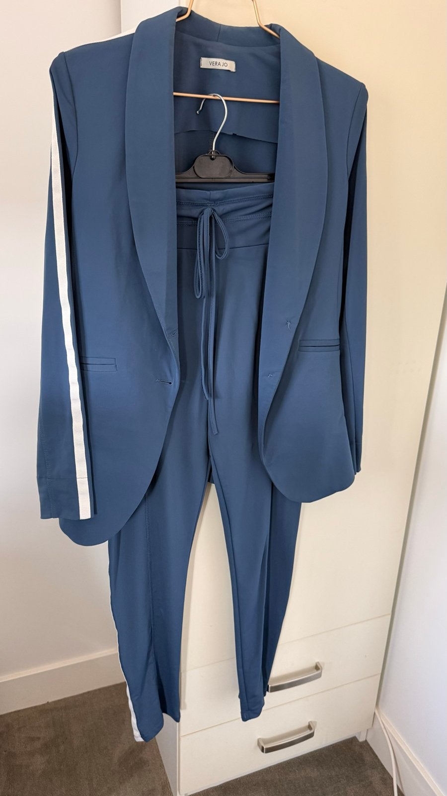 Vera Jo Damespak - Blauw met Witte Streep mt s/m, Maat 38/40 (M), Kostuum of Pak, Blauw, Ophalen of Verzenden