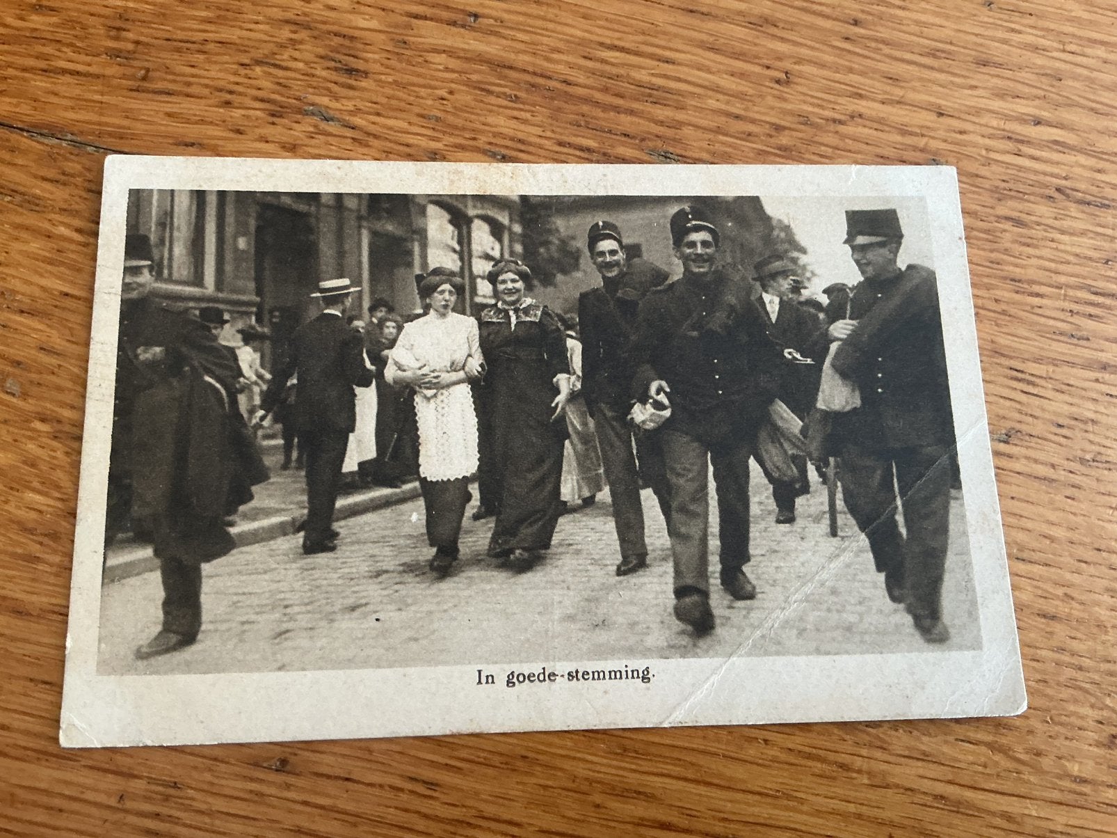 O632 in goede stemming militair mobilisatie 1914 VOUW, Ophalen of Verzenden, Voor 1920, Overige thema's