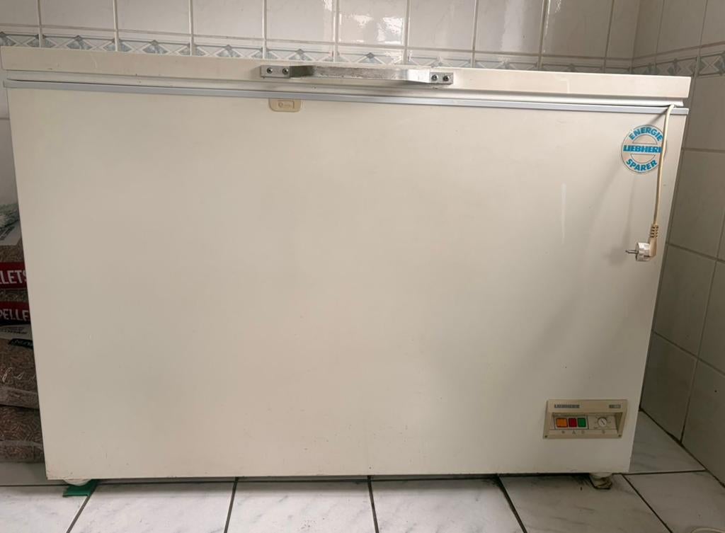 Liebherr diepvrieskist, Witgoed en Apparatuur, Vriezers en Diepvrieskisten, Ophalen, Gebruikt, 90 cm of meer, 85 tot 120 cm