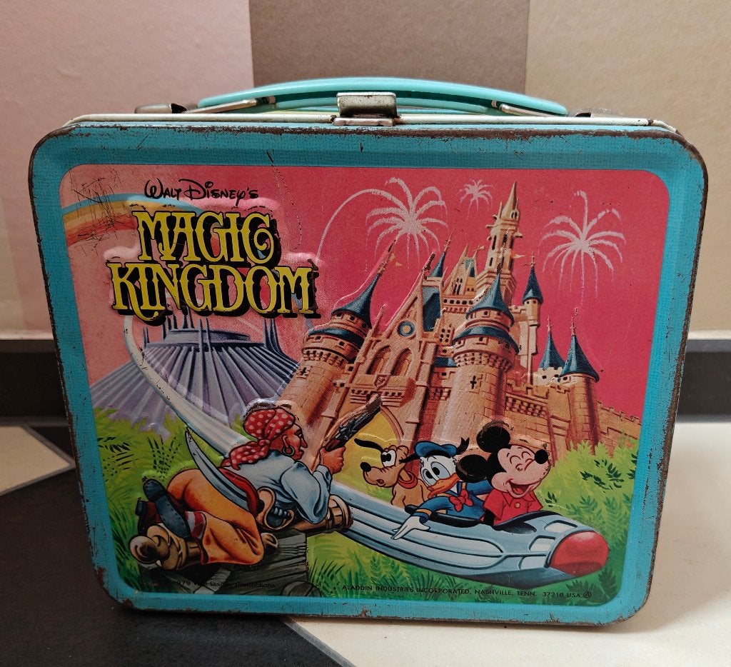 Disney Wonderful world Magic Kingdom 1979 Aladdin Doos, Ophalen of Verzenden, Mickey Mouse, Gebruikt, Overige typen