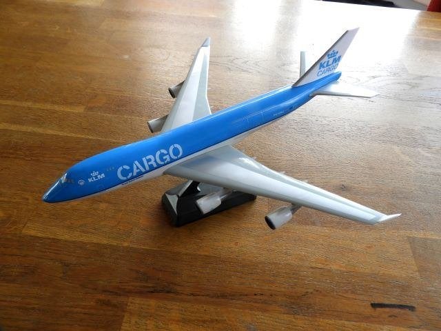 Boeing 747-400 ERF vrachtvliegtuig in 1/200, Ophalen, Zo goed als nieuw, Schaalmodel