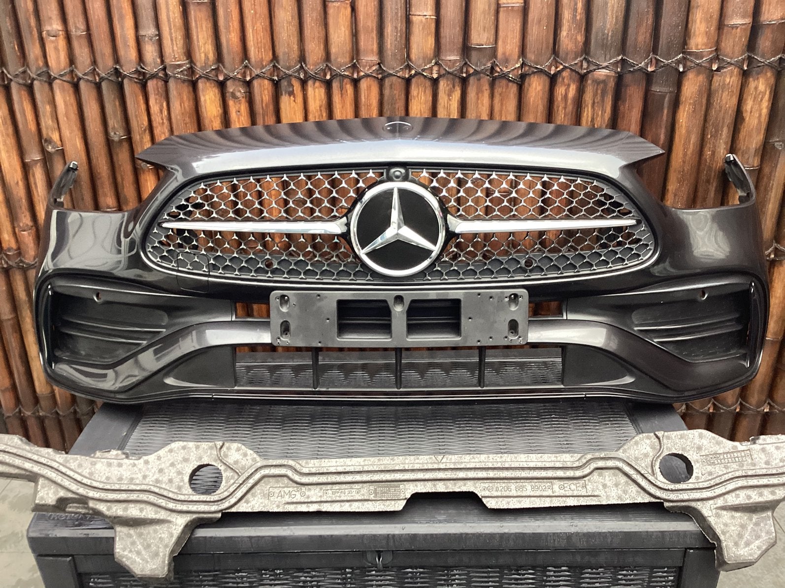 Mercedes C klasse W206 AMG bumper bj2022 GAAF, Ophalen, Gebruikt, Mercedes-Benz
