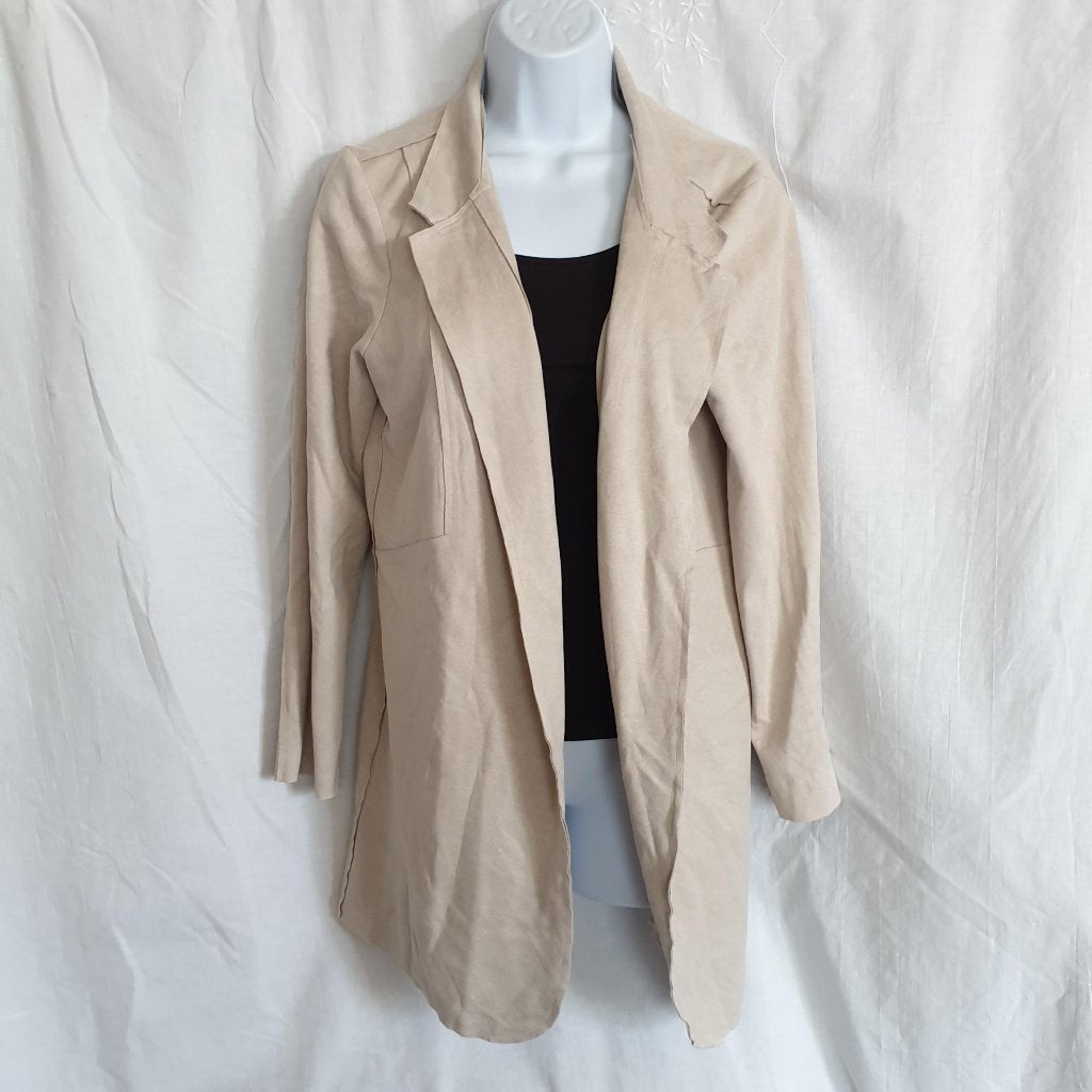 Leuk jasje, suede achtig stofje. mt M Merk Zilch, Maat 38/40 (M), ., Ophalen of Verzenden, Zo goed als nieuw