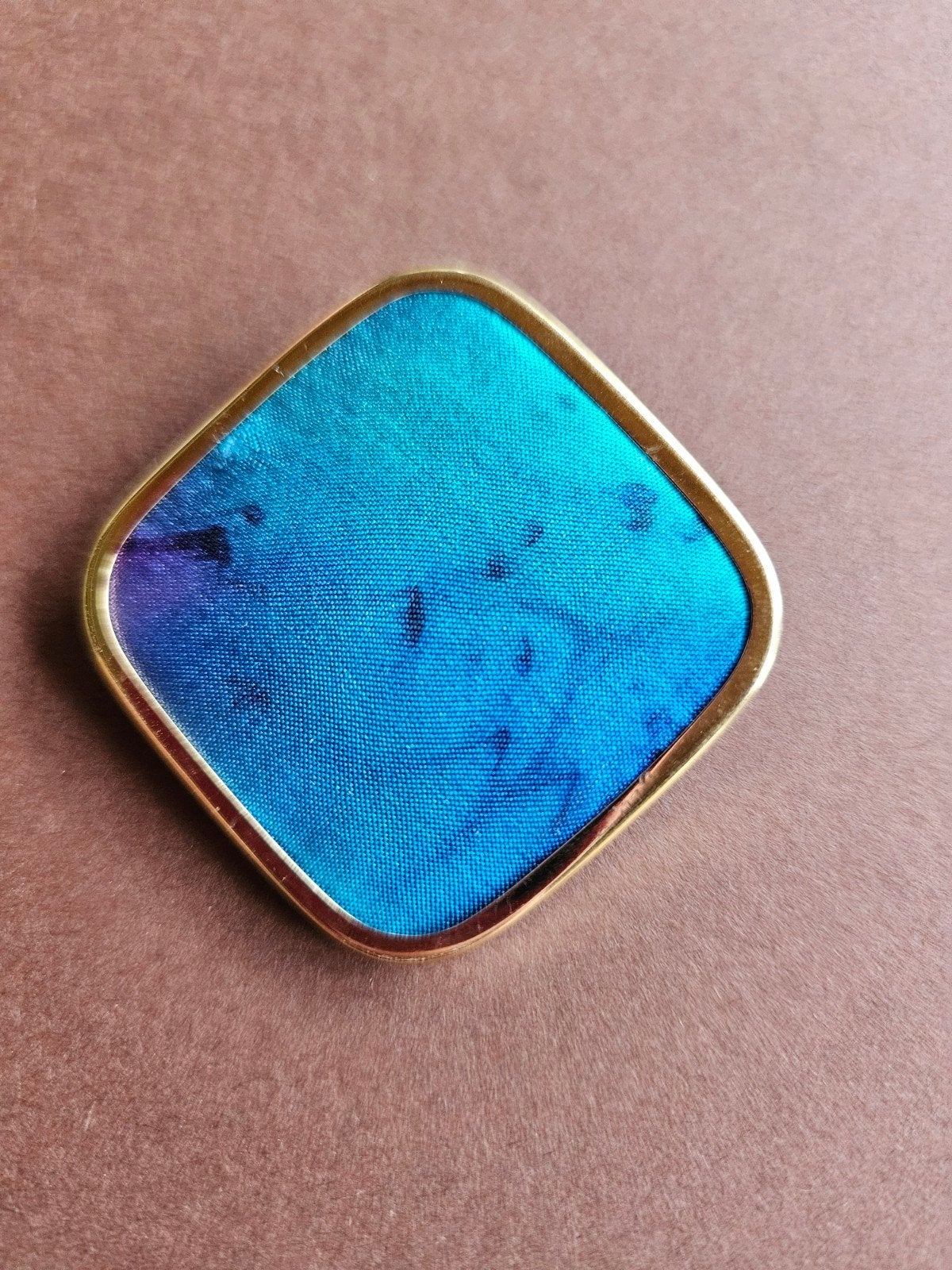 Mooie vintage broches van het merk Uhlig, Sieraden, Tassen en Uiterlijk, Broches, Overige materialen, 4 tot 7 cm, Gebruikt, Overige kleuren