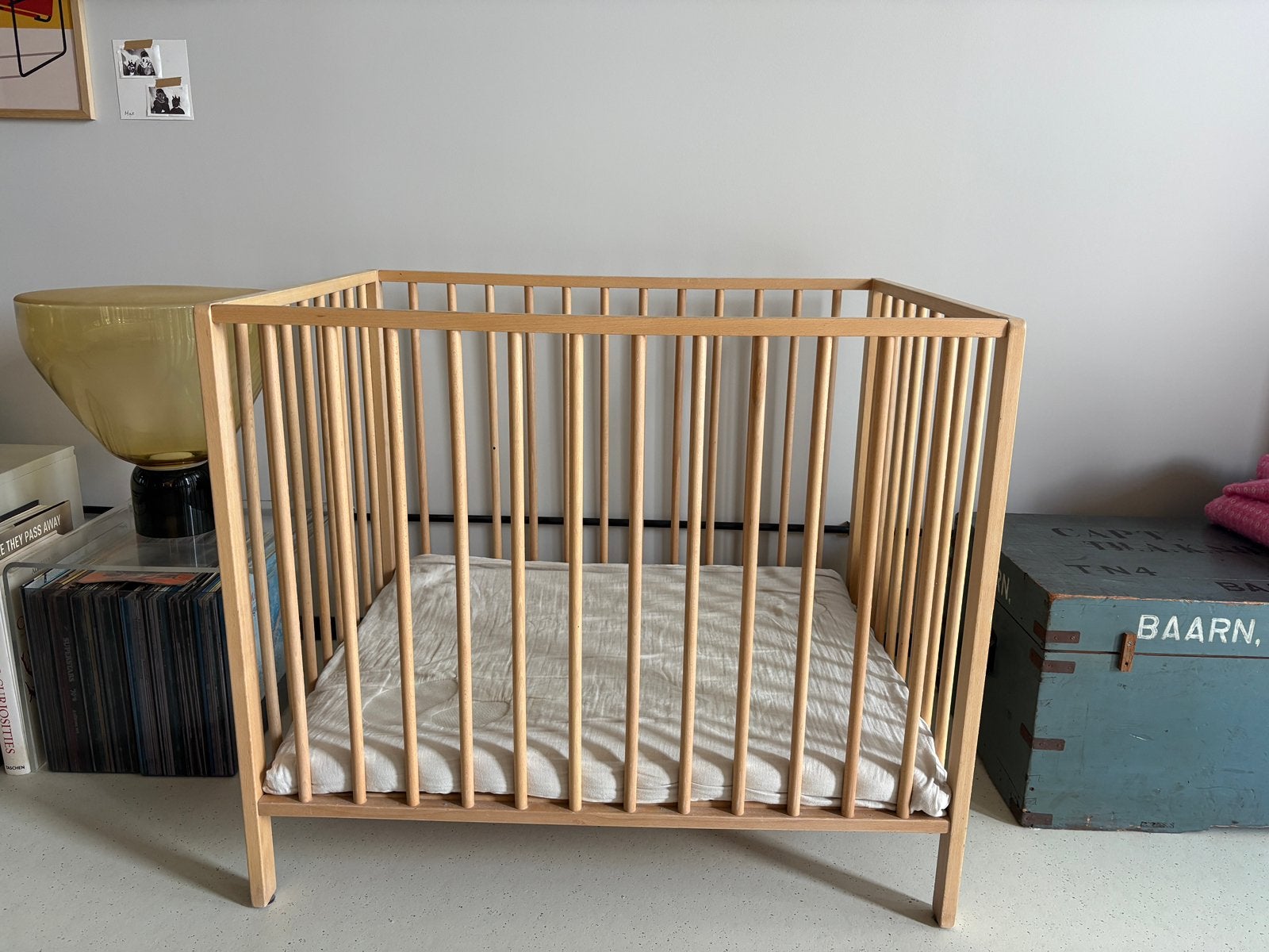 Box incl matras en boxkleed atelier annur en Ziloen, Kinderen en Baby's, Boxen, Ophalen, Zo goed als nieuw, In hoogte verstelbaar
