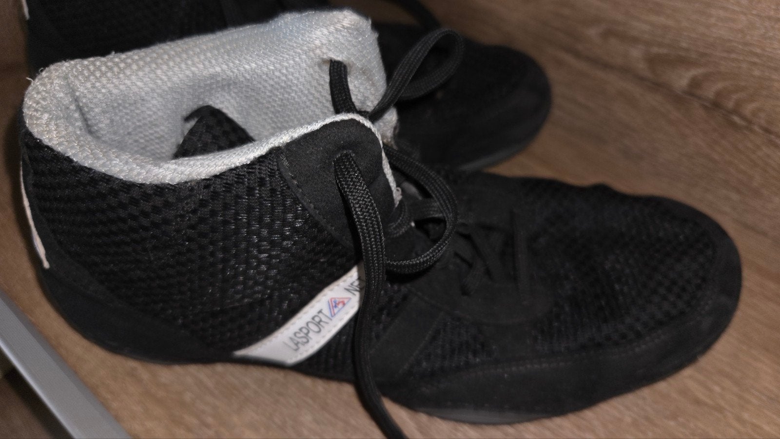 Zwarte vechtsportschoenen - LASPORT NET, Gebruikt, Overige, Ophalen of Verzenden, Vechtsportschoenen