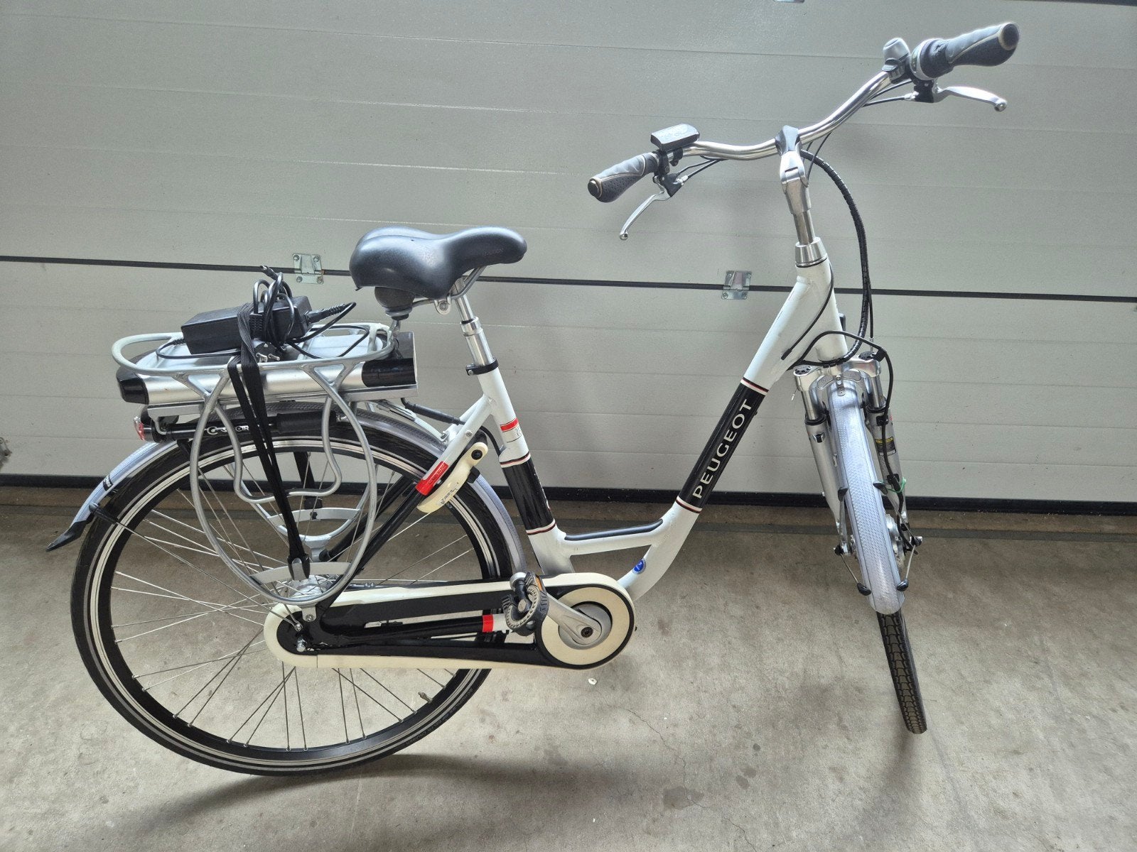Mooie elektrische fiets Peugeot / nieuwe accu / e-bike, Zo goed als nieuw, Nvt, 51 tot 55 cm, Nvt
