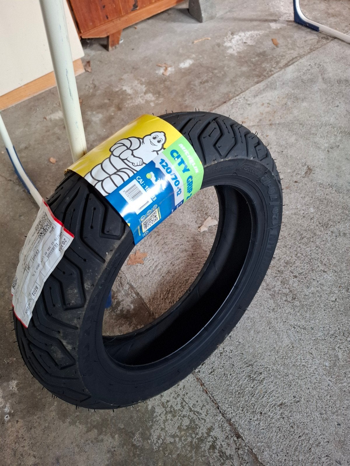 Michelin City Grip 2, 120/70-12, Fietsen en Brommers, Ophalen of Verzenden, Nieuw, Overige typen, Overige merken