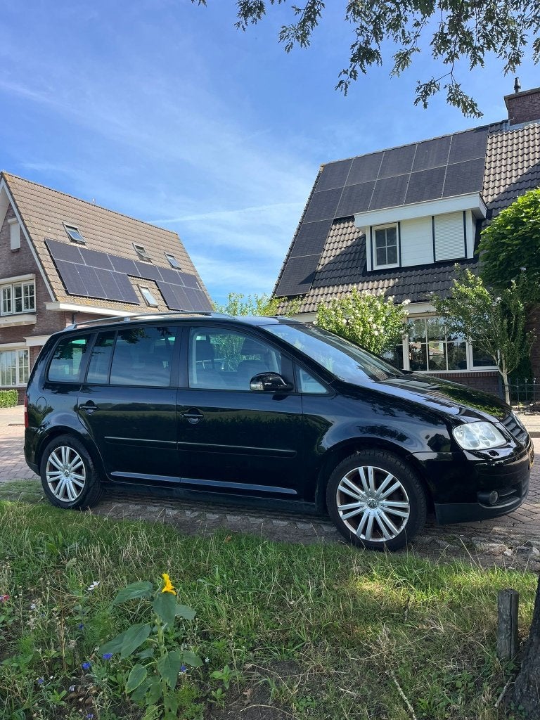 Volkswagen Touran 2.0 110KW 2006 Zwart, Auto's, Voorwielaandrijving, Euro 5, 4 cilinders, 1984 cc