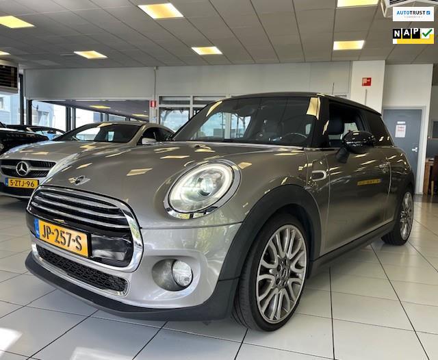 Mini Mini 1.5 Cooper Chili Business/Panoramadak/NAP/Leder/Al, 136 pk, Gebruikt, 4 stoelen, 49 €/maand