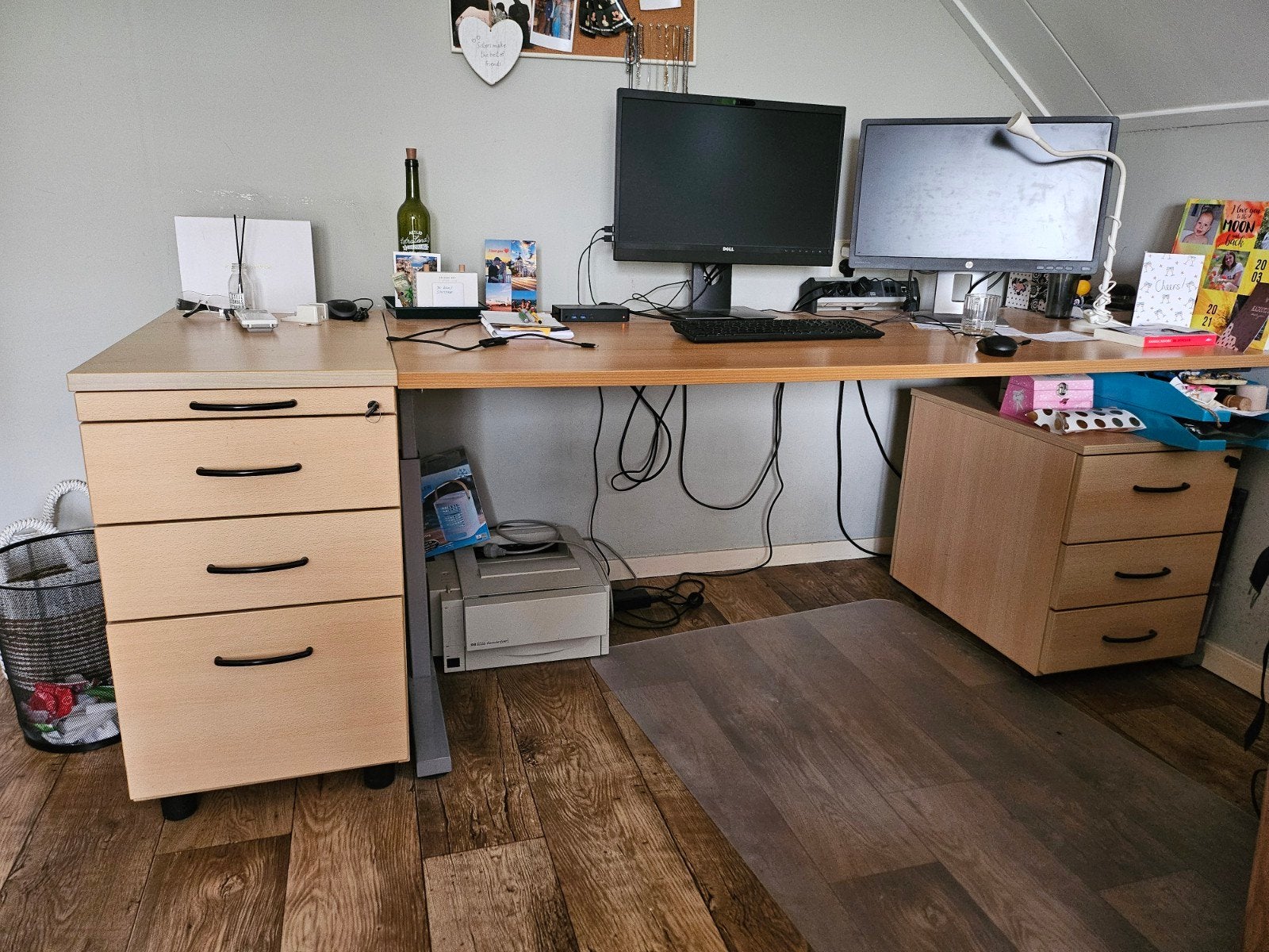 Ruim in hoogte verstelbaar bureau ZGAN, Huis en Inrichting, Bureaus, Ophalen, Gebruikt, Hout, 180 cm