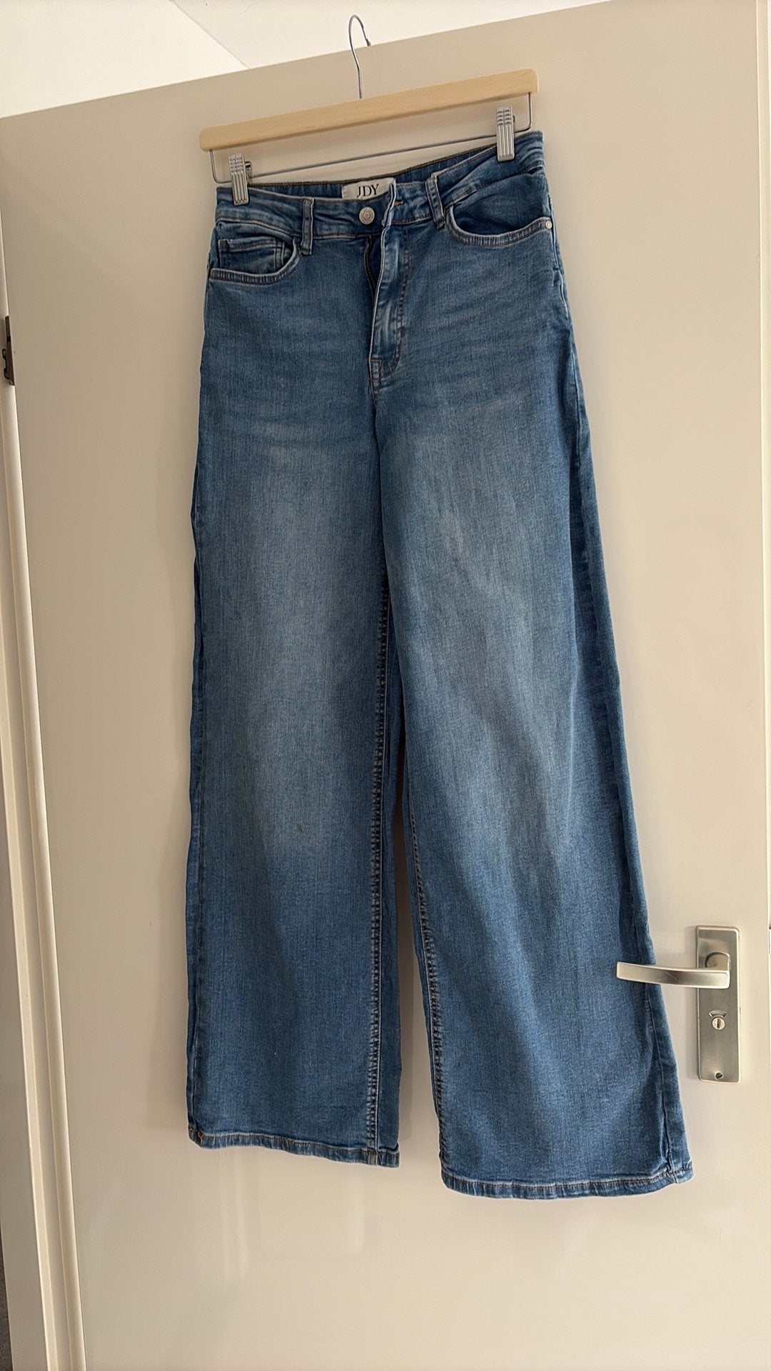 Spijkerbroek jeans maat S of 32 JDY een keer gedragen, Ophalen of Verzenden, Zo goed als nieuw, Blauw, W27 (confectie 34) of kleiner