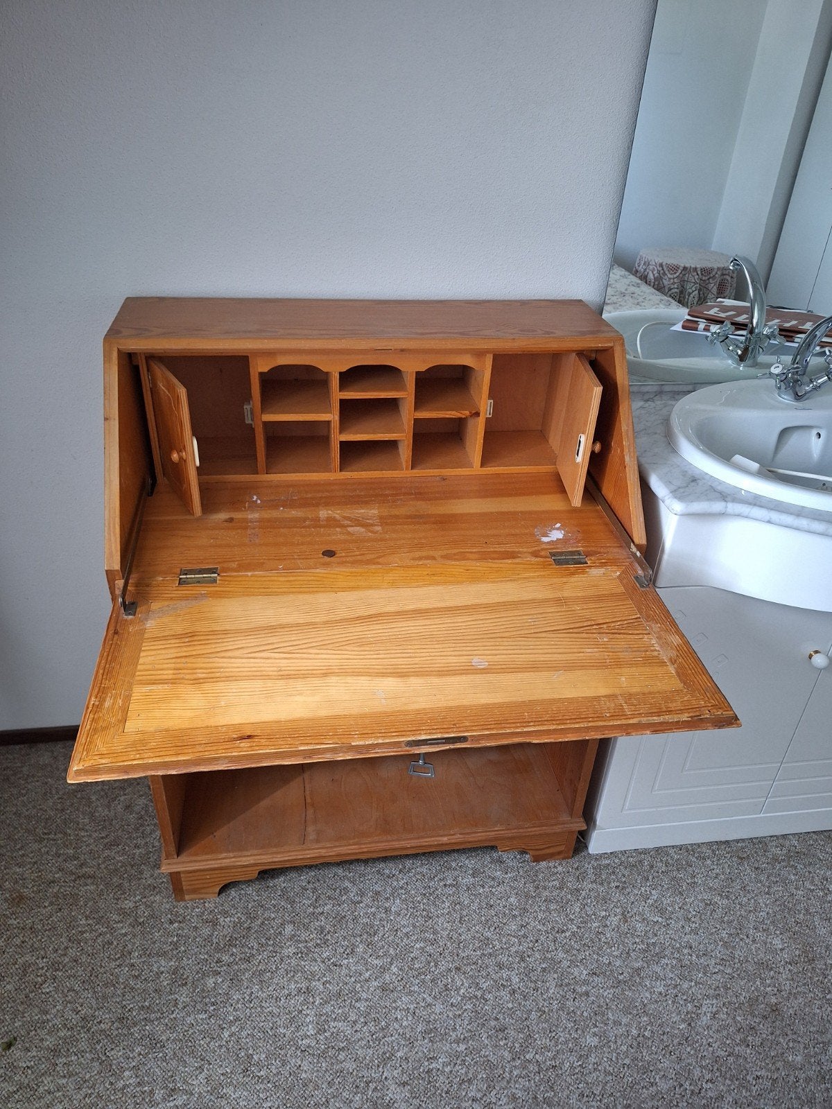 Vintage grenen secretaire met opbergruimte, Ophalen