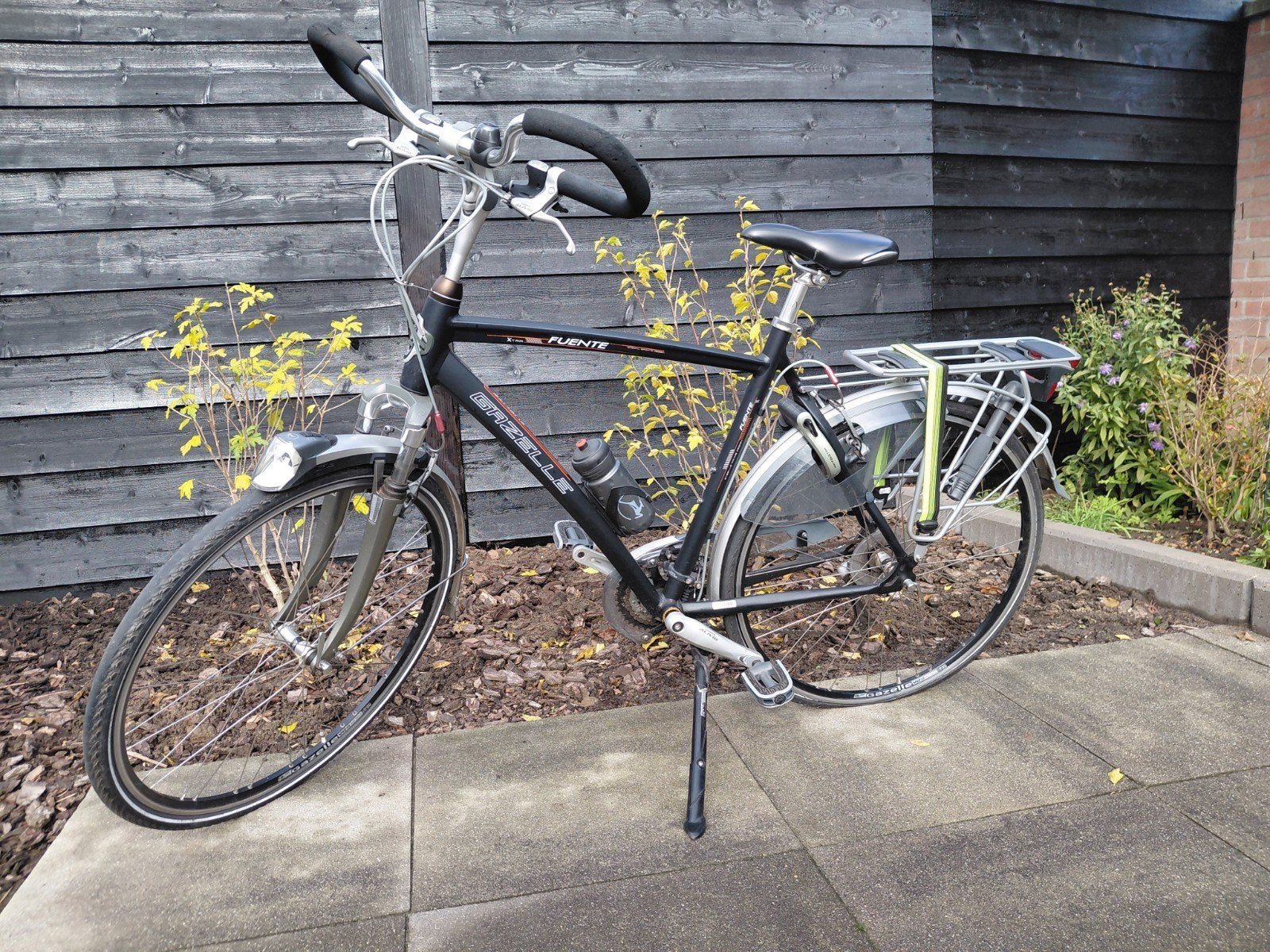 Gazelle Fuente herenfiets kleur zwart met 24 versnellingen, Ophalen, Gebruikt, Velgrem, Versnellingen