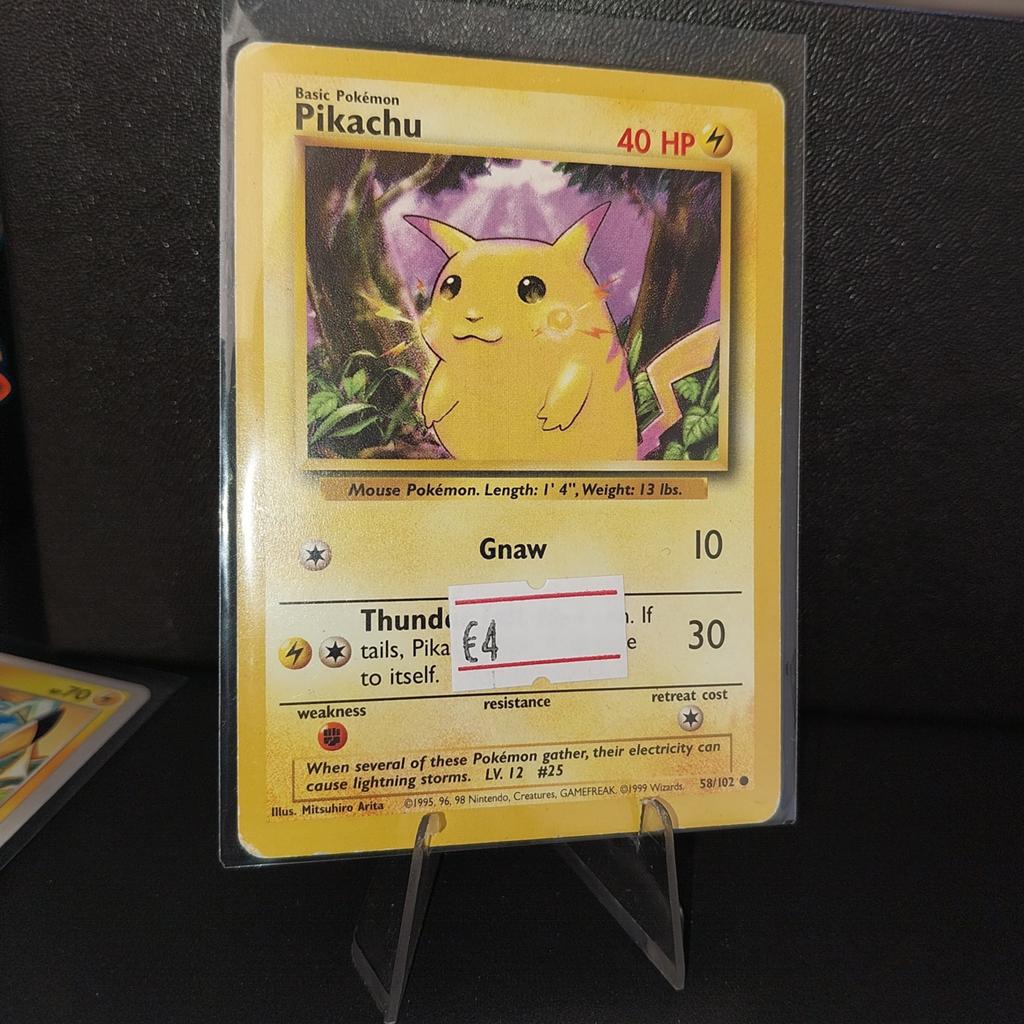 Pikachu Pokémon Base Set Kaart 58/102 -  1999, Hobby en Vrije tijd, Verzamelkaartspellen | Pokémon, Ophalen of Verzenden, Gebruikt