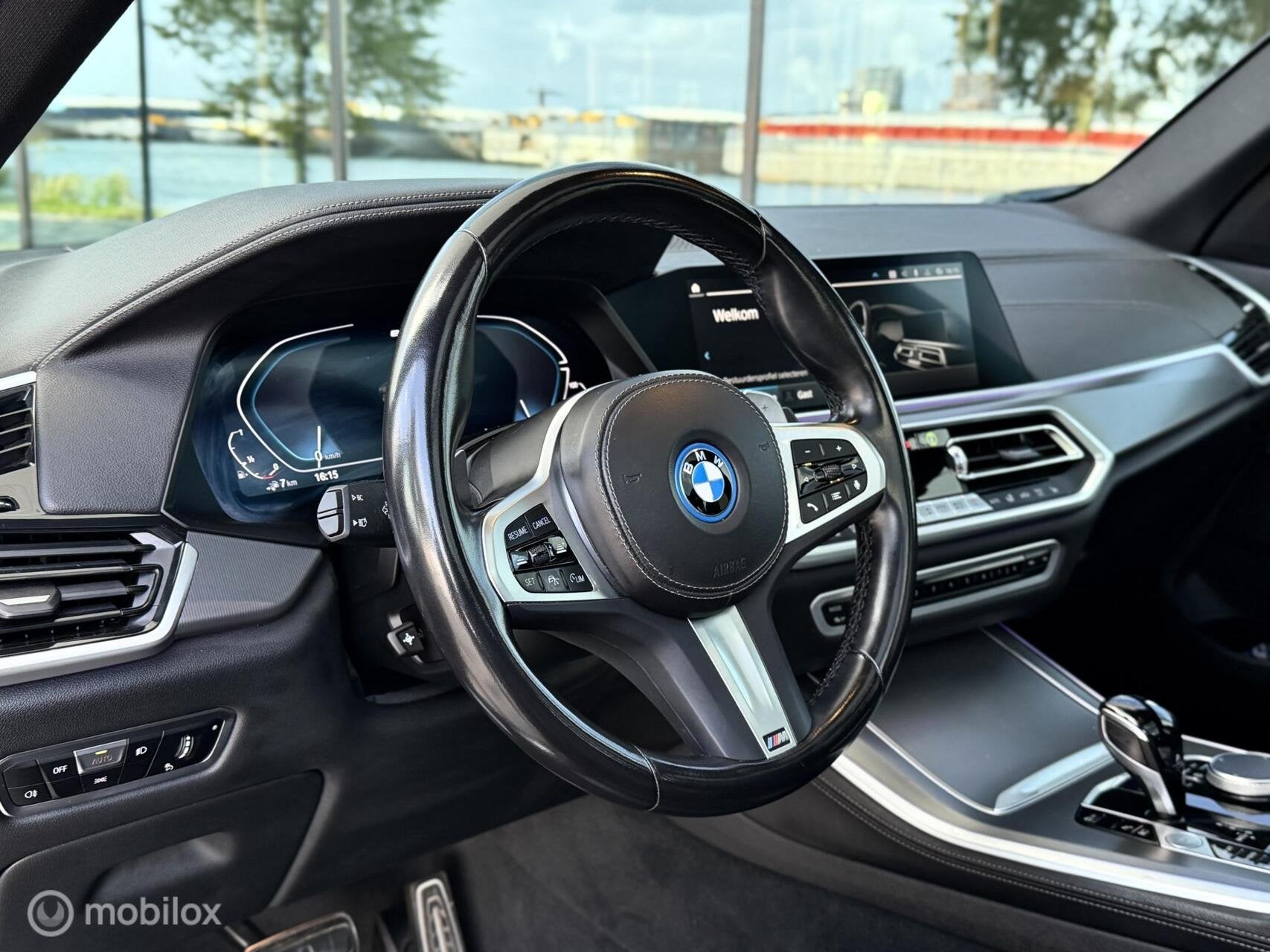 BMW X5 xDrive45e M-Sport |Pano |Sfeer |HUD |Spoilerpakket, Auto's, Dealer onderhouden, Gebruikt, Blauw, Leder