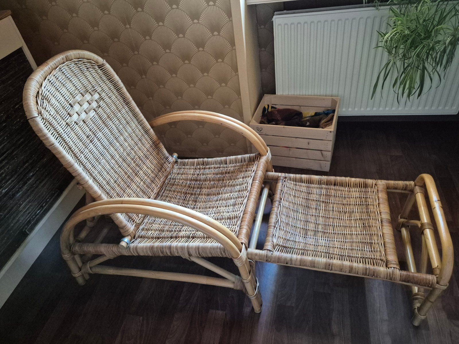 mooie rotan stoel verstelbare rugleuning en voetensteun, Ophalen, Overige kleuren, Riet of Rotan, Zo goed als nieuw