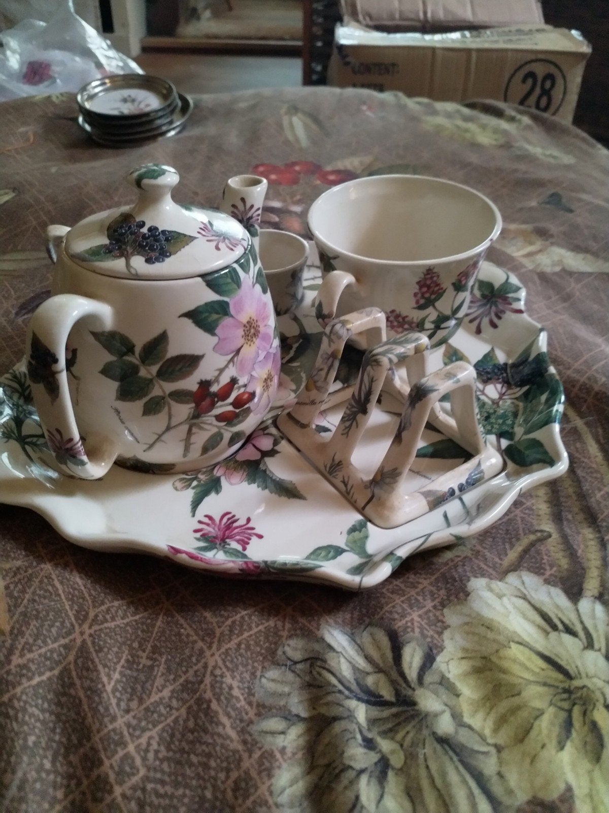 Lord Nelson Pottery Tea for One Set - Vintage Bloemen, Overige merken, Vintage, Ophalen of Verzenden, Theepot