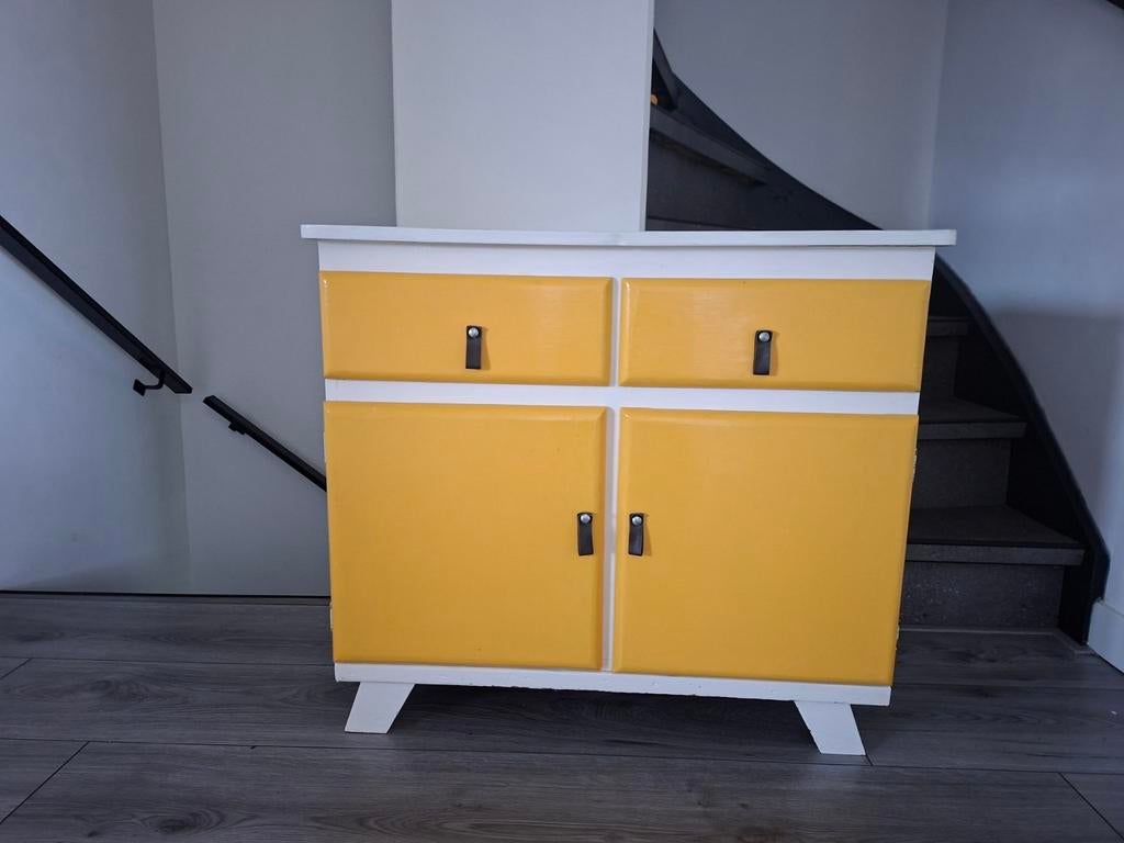 Leuk oud vintage kastje / commode, Huis en Inrichting, Kasten | Overige, Ophalen
