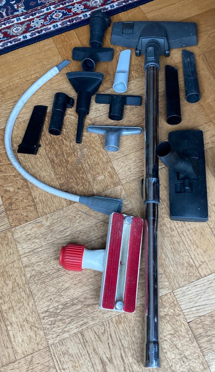 O.a. Miele, Bosch onderdelen, borstel, plinten, kieren mond, Inclusief accessoires, Gebruikt, Overige typen, Ophalen of Verzenden