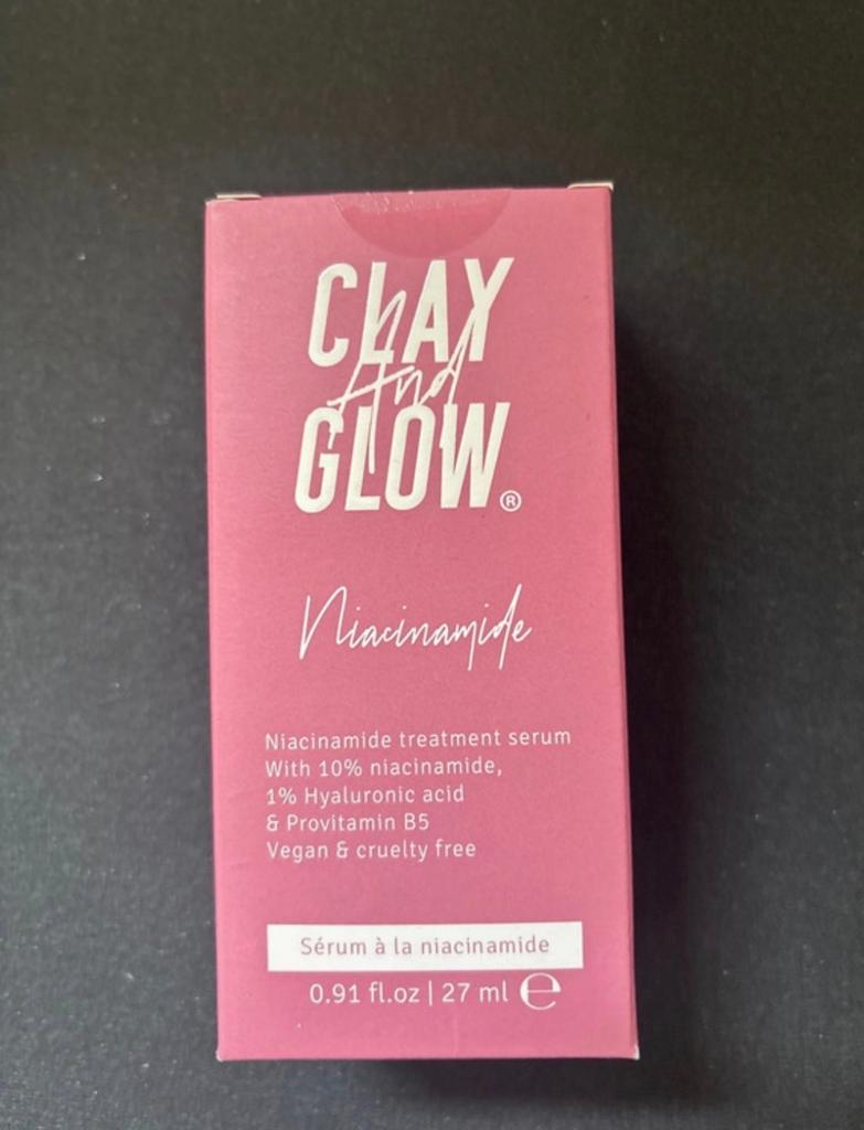 Clay And Glow Niacinamide Serum - Nieuw, Ophalen of Verzenden, Nieuw, Gehele gezicht, Verzorging