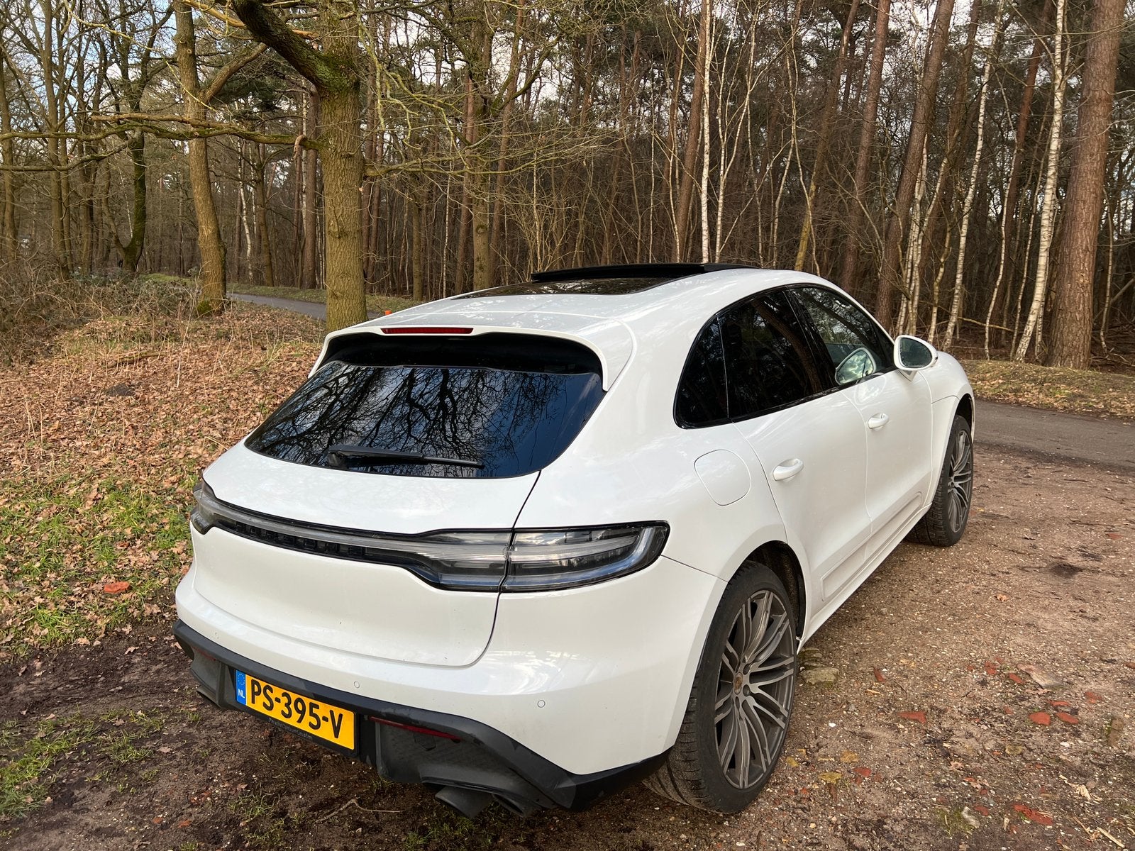 Porsche Macan Facelift NAP 2.0 AUT Turbo 4WD Armytrix, Auto's, Porsche, Zwart, 4 cilinders, Vierwielaandrijving, Particulier