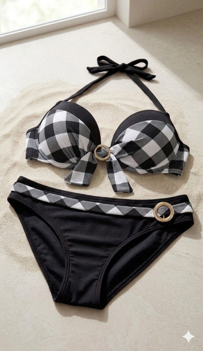 Partij bikini's 2 delig 18 stuks € 2,- p.st., Diversen, ., Nieuw, Ophalen of Verzenden, .