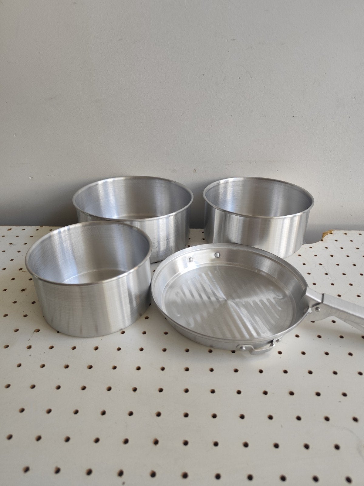 Aluminium Pannenset - 3 Pannen & Koekenpan, Caravans en Kamperen, Ophalen, Zo goed als nieuw