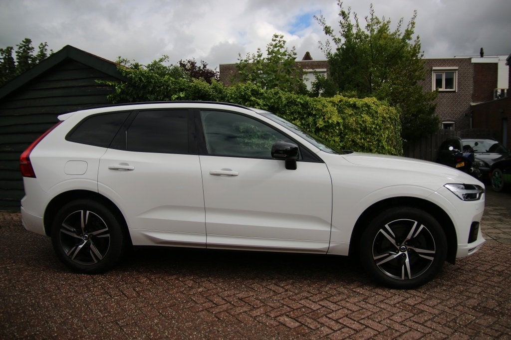 Volvo XC60 2.0 B5 AWD R-Design (bj 2020, automaat), Auto's, Gebruikt, Lichtsensor, Wit, 14 km/l