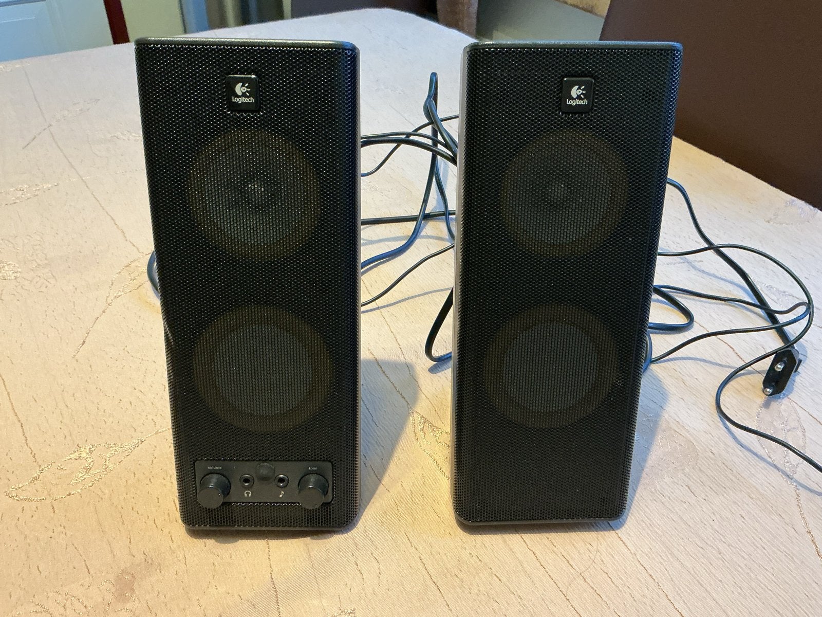 Logitech computer speakers, Ophalen of Verzenden, Gebruikt