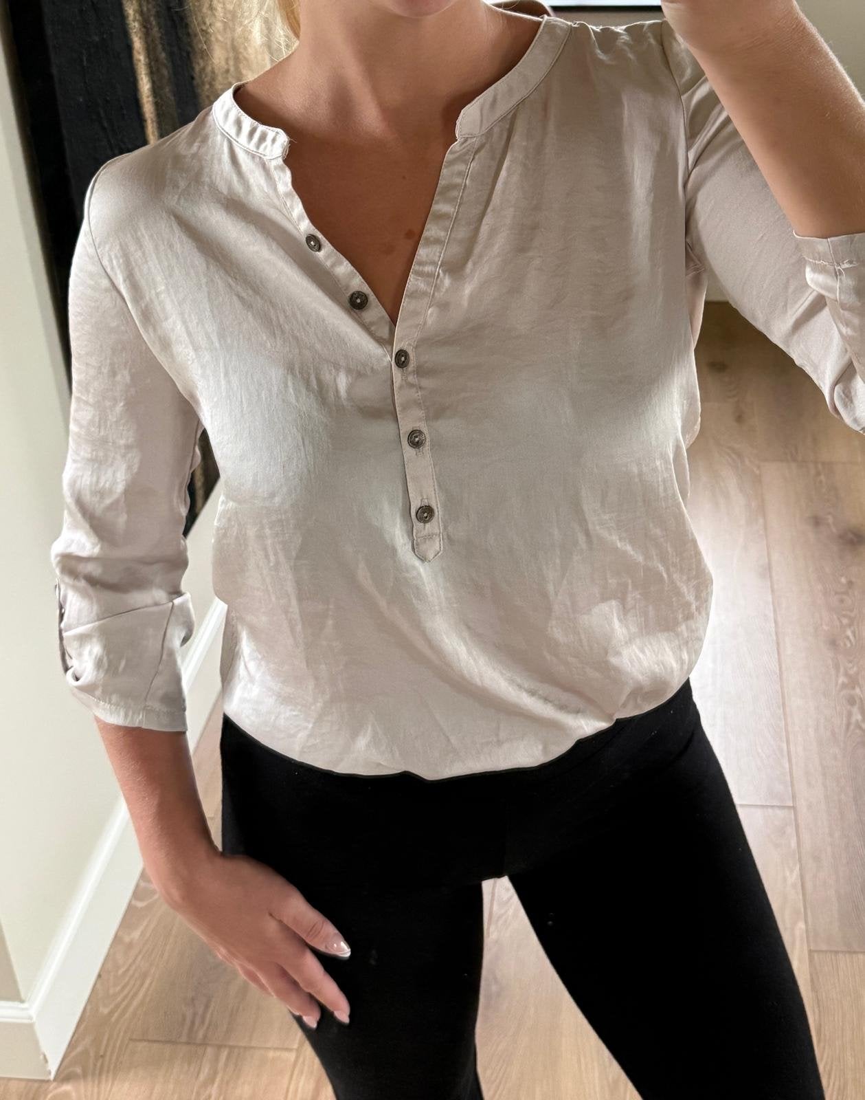 Studio Mo Blouse Maat XS - Beige/Lichtroze, Kleding | Dames, Beige, Ophalen of Verzenden, Lange mouw, Maat 34 (XS) of kleiner