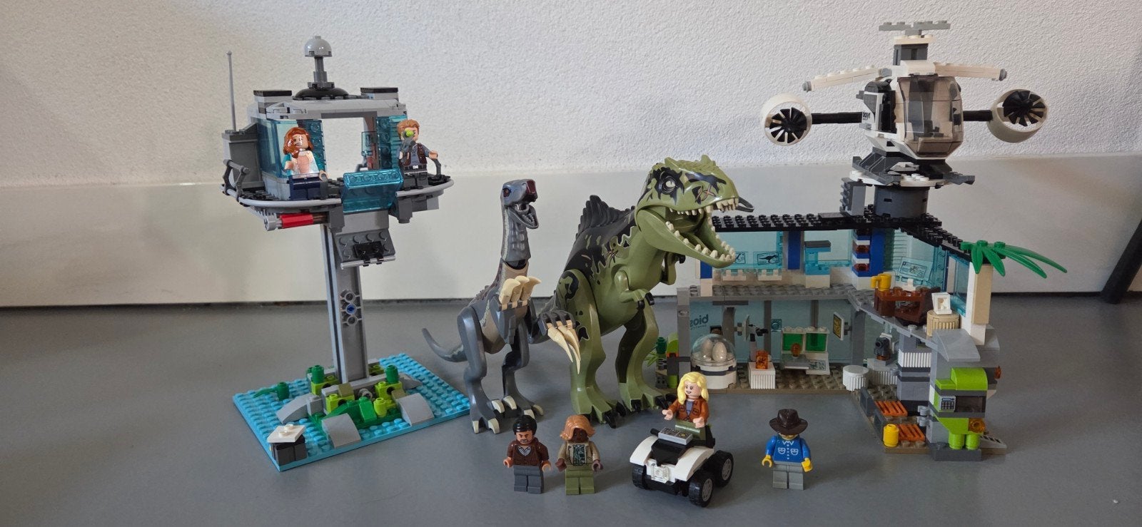 LEGO Jurassic World 76949 Giganotosaurus & Therizinosaurus, Ophalen of Verzenden, Zo goed als nieuw