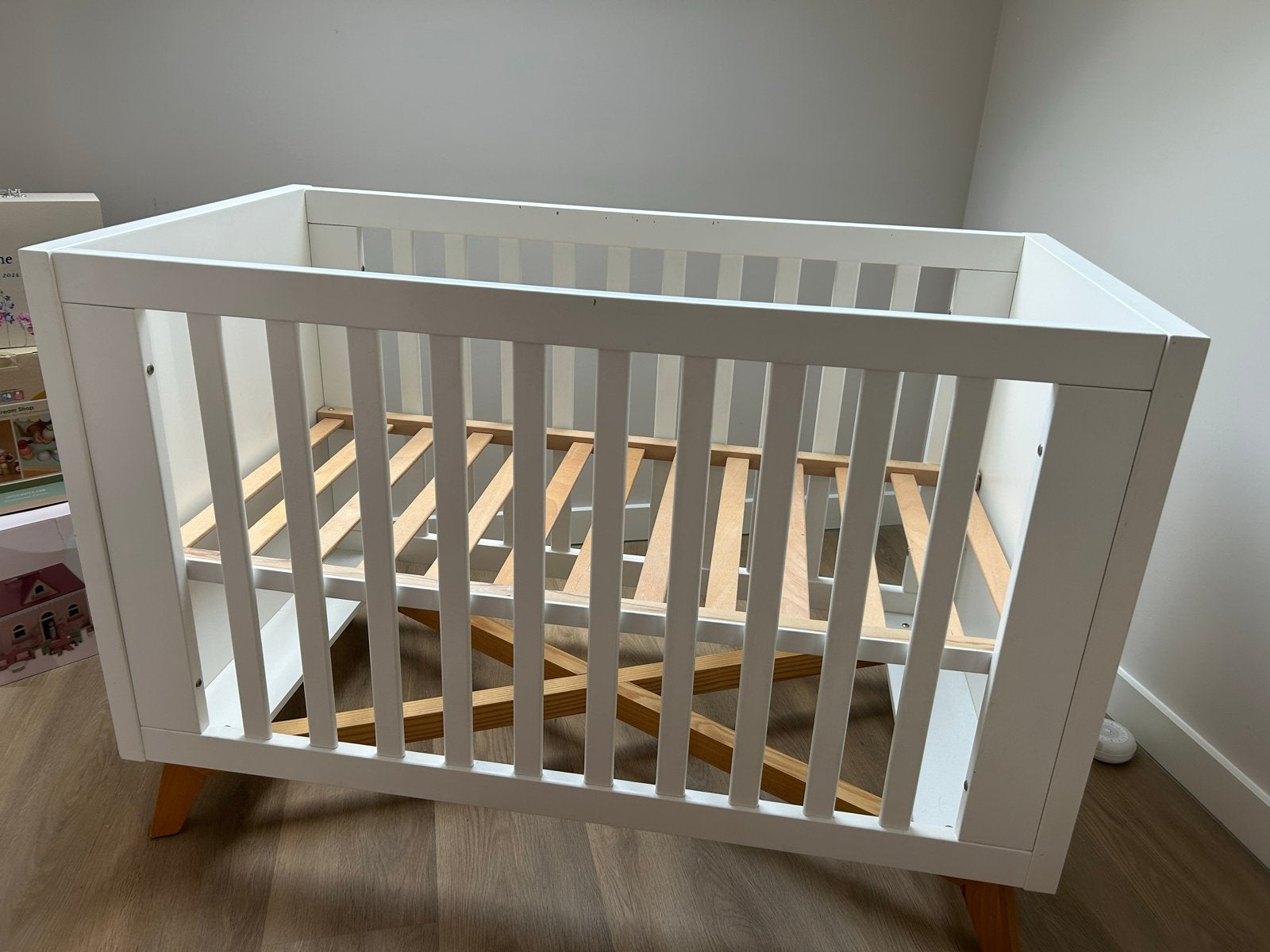Wit baby ledikant - Zo goed als nieuw, Ophalen, Zo goed als nieuw, Ledikant