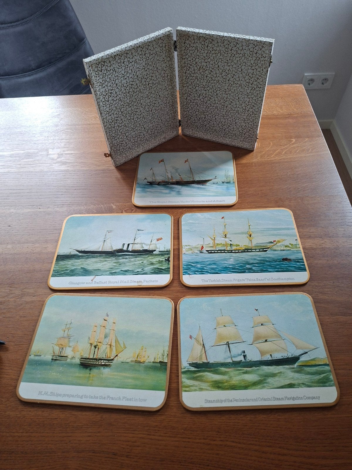 zeilboten onderleggers met houder, Huis en Inrichting, Woonaccessoires | Onderzetters, Ophalen, Met houder
