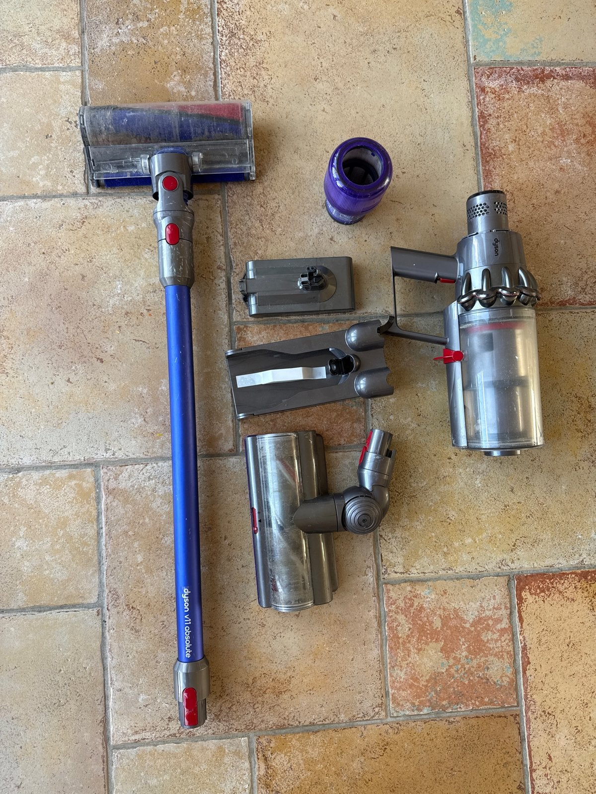 Dyson V11 Absolute - Defect (zuigproblemen), Draadloos, Ophalen of Verzenden, Dyson, Niet werkend