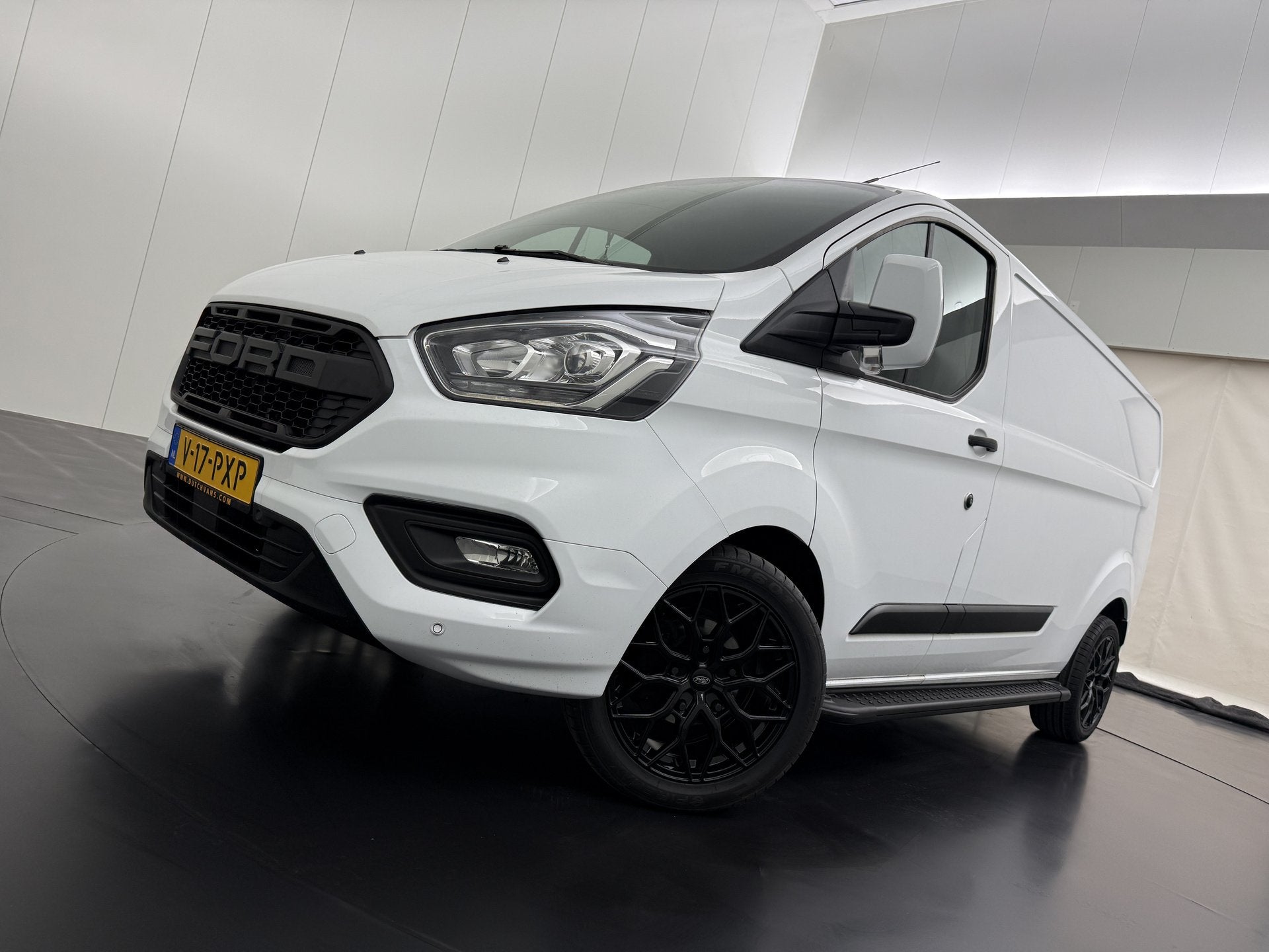 Ford Transit Custom 2.0TDCi Lang Raptor Sport | Navigatie |, Voorwielaandrijving, Gebruikt, 4 cilinders, 2800 kg