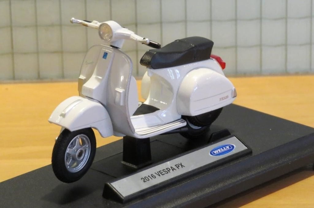 Vespa PX 2016 1:18 welly, MayCheong, Nieuw, Ophalen of Verzenden, Motor
