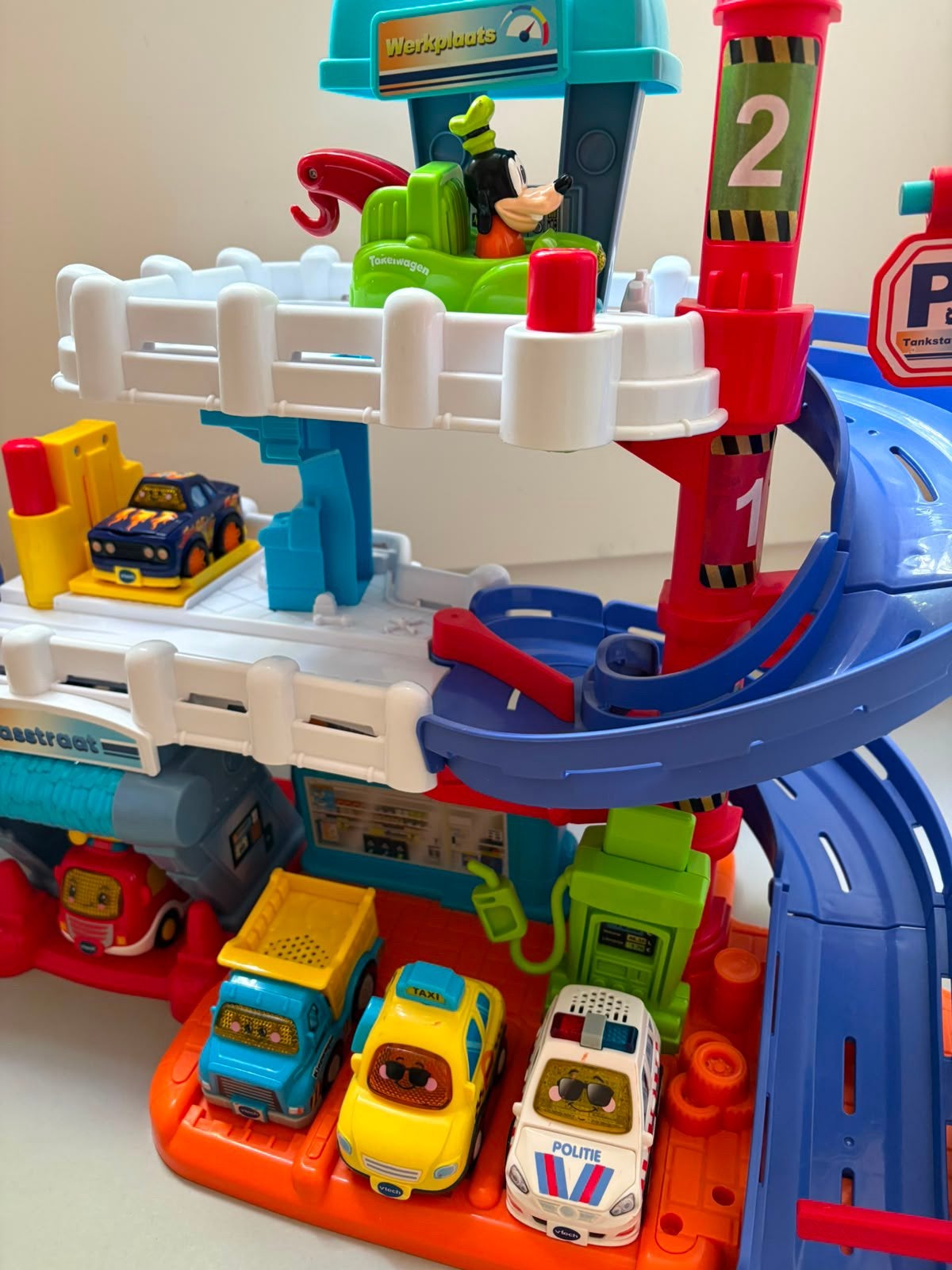 VTech Toet Toet Auto's Garage met 6 auto's, Ophalen of Verzenden, Gebruikt