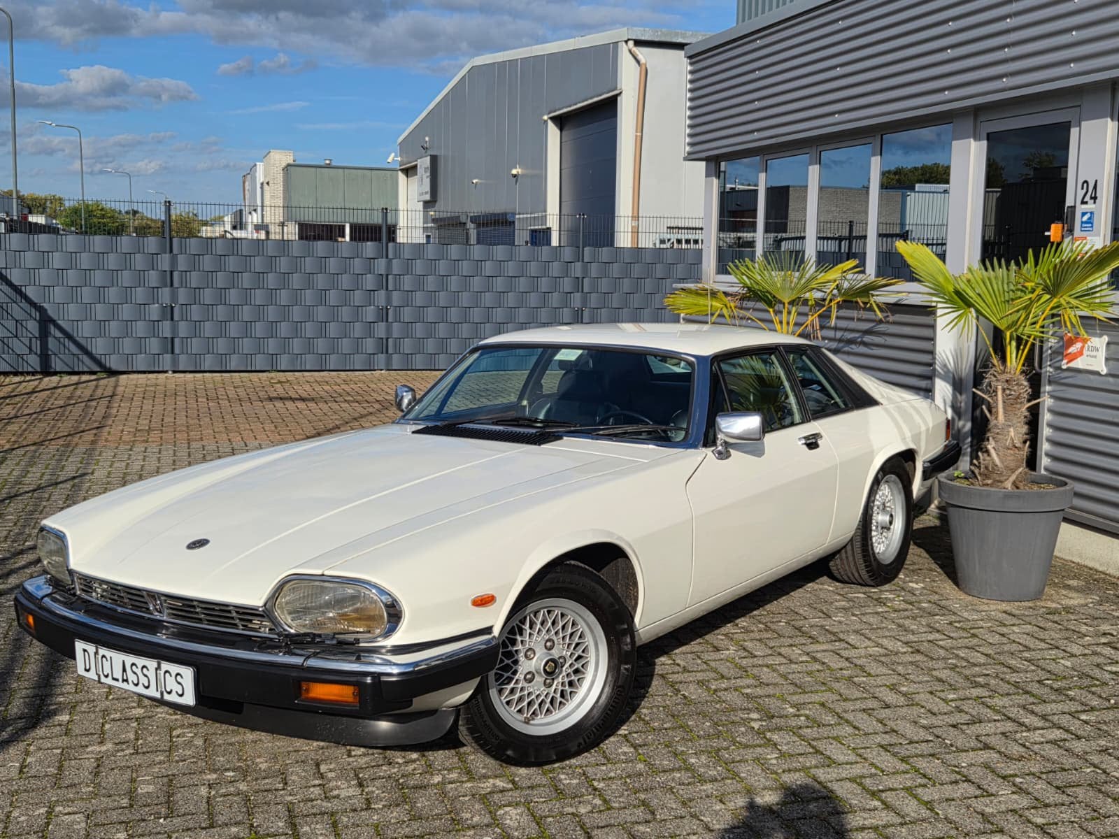 Jaguar XJS 5.3 V12 AUT 1986 origineel Nederlands!!!, Auto's, Automaat, Zwart, 12 cilinders, Wit