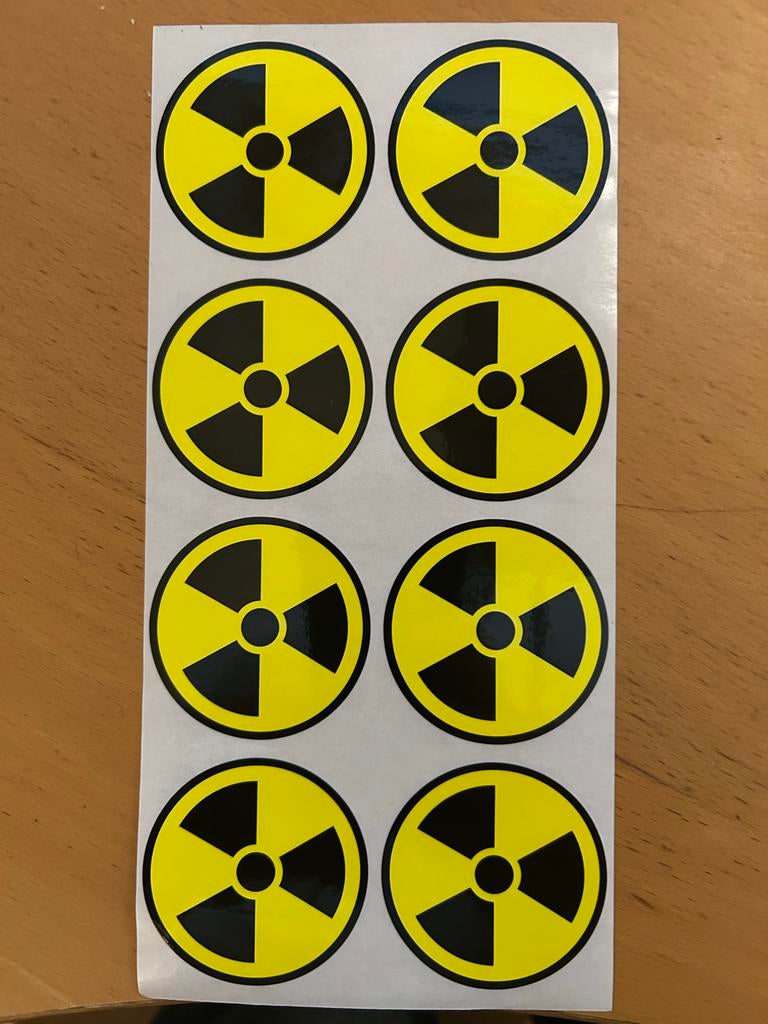 Stickers radioactief nucleair 8 stuks, diameter 5 cm, Verzenden, Nieuw, Overige typen