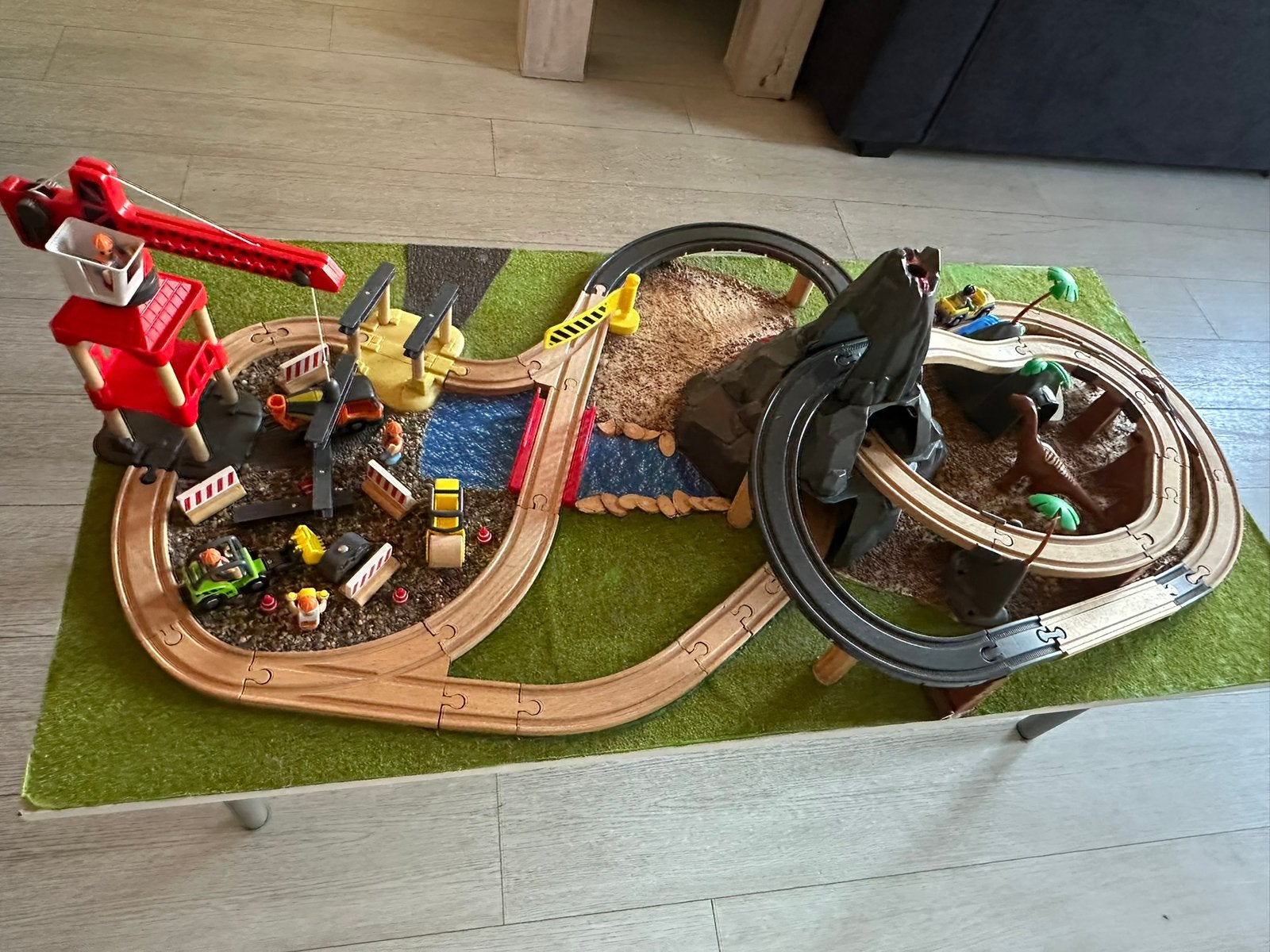 Hele gave uitgebreide treintafel, Ophalen of Verzenden, Gebruikt