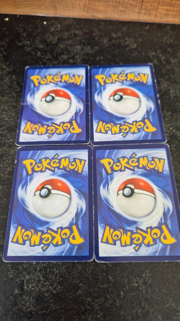 Pokémon VMAX Gold Kaarten Set - Calyrex, Urshifu, Zamazenta, Ophalen of Verzenden, Zo goed als nieuw, Meerdere kaarten