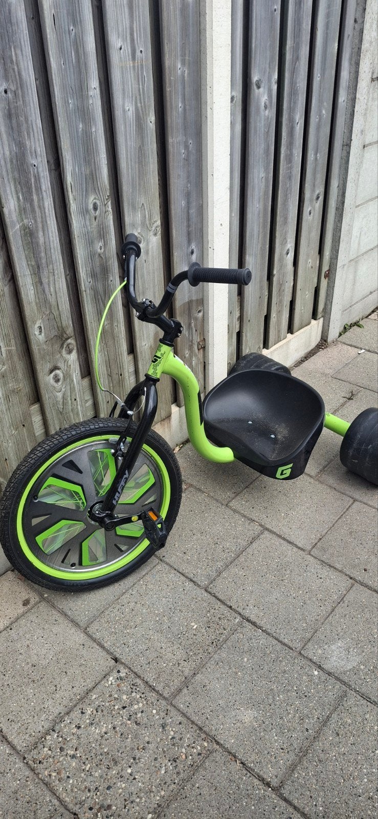 moet weg.....Huffy Green Machine Drift Trike, Huffy, Verstelbare zitting, Ophalen of Verzenden, Zo goed als nieuw