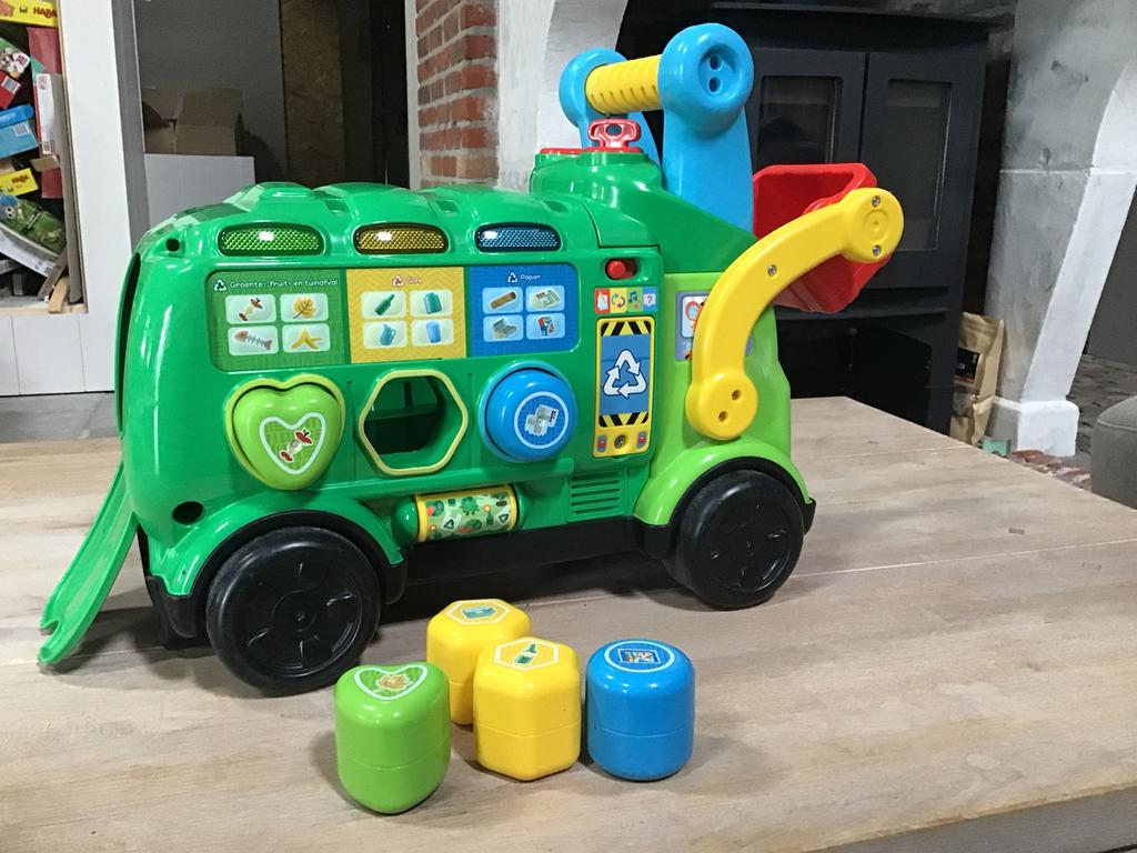 Vtech loopwagen / vuilniswagen, Kinderen en Baby's, Speelgoed | Vtech, Ophalen, Zo goed als nieuw, 2 tot 4 jaar