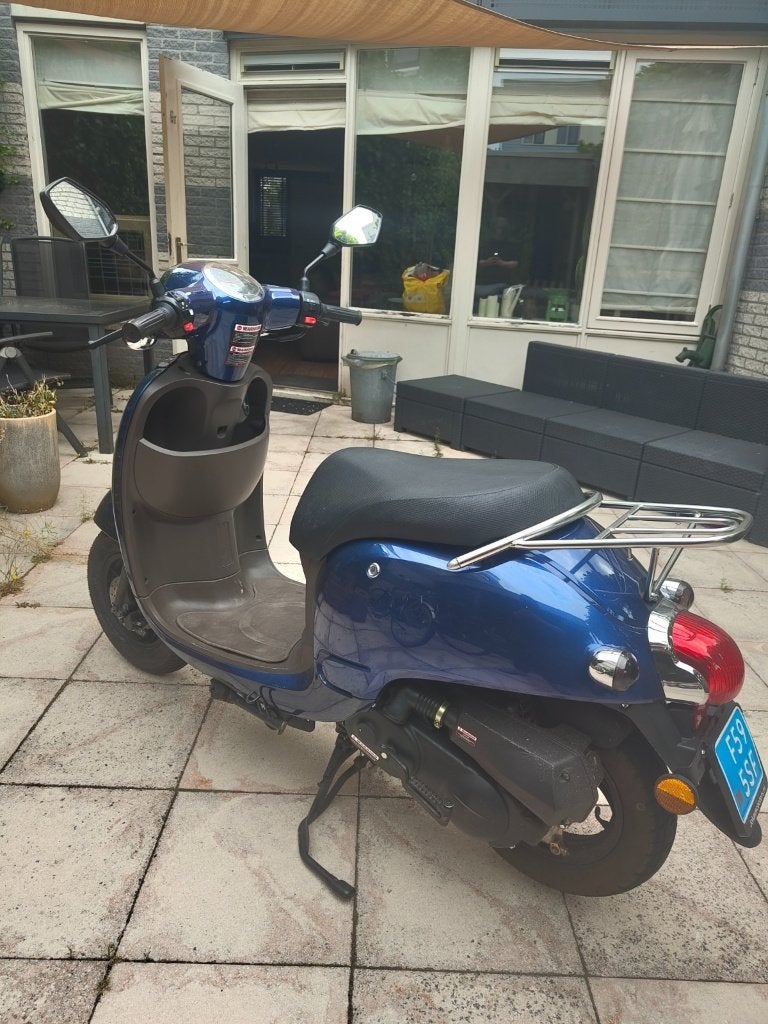 ZNEN Retro blauwe scooter 2013 - maar 1428 KM!, Gebruikt, Benzine, Ophalen, Overige merken