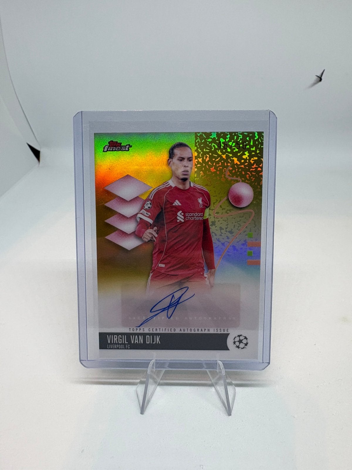Topps Finest UCC 2025-26 Virgil van Dijk Liverpool Auto /50, Ophalen of Verzenden, Zo goed als nieuw, Plaatje