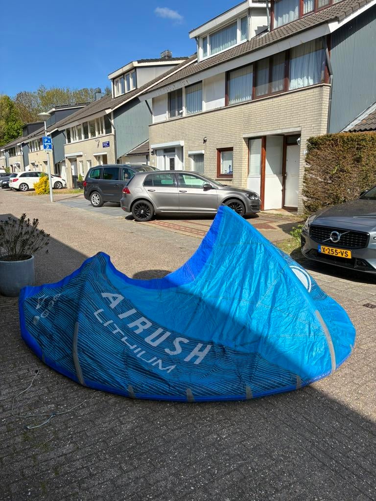 Airush Lithium 7m, Ophalen, Gebruikt, Geen board, Kite